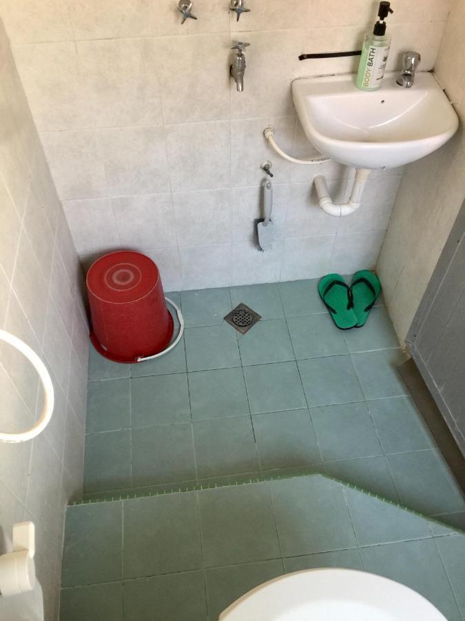 Pesona Backpackers Inn Kota Bharu Dış mekan fotoğraf