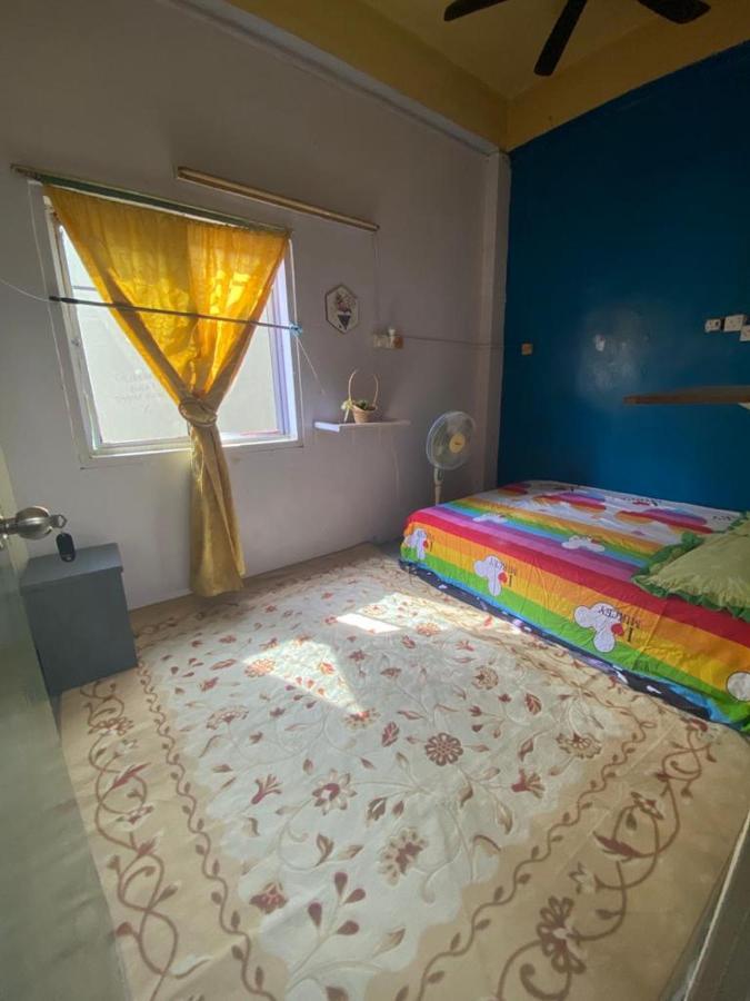 Pesona Backpackers Inn Kota Bharu Dış mekan fotoğraf