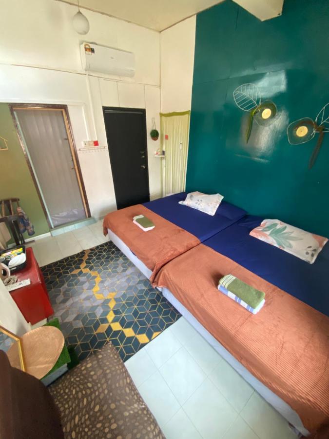 Pesona Backpackers Inn Kota Bharu Dış mekan fotoğraf