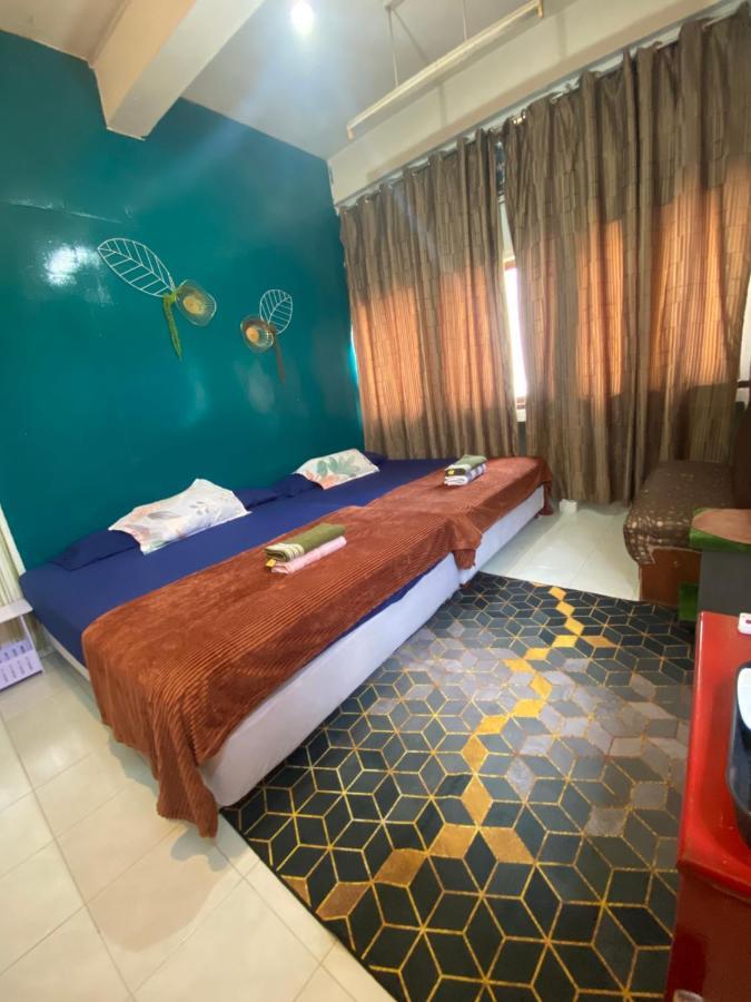 Pesona Backpackers Inn Kota Bharu Dış mekan fotoğraf